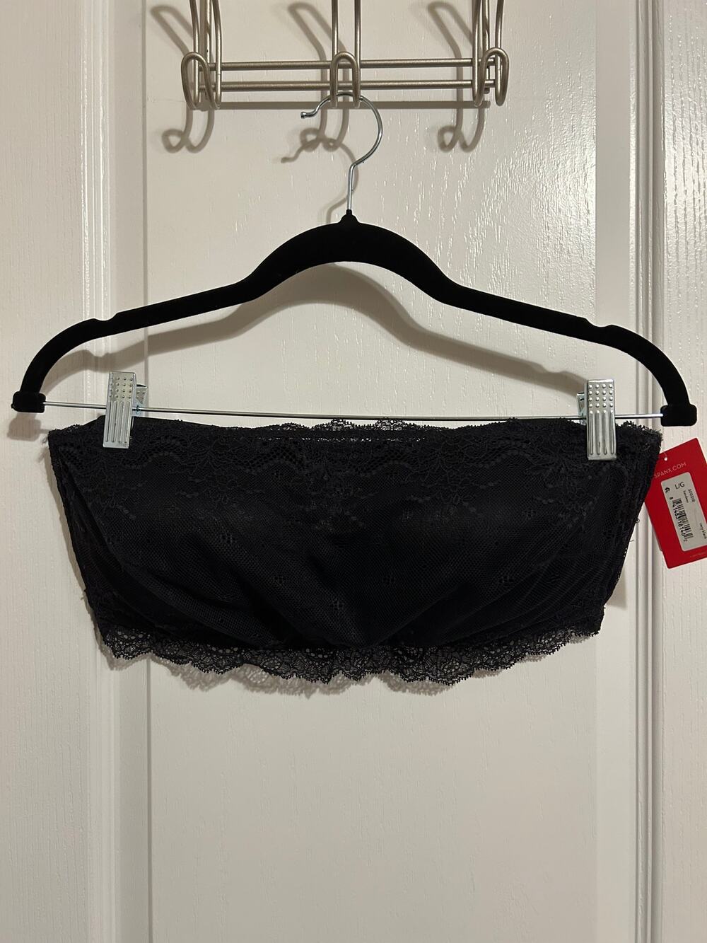 Spanx Undie-tectable Lace Bandeau Bra
